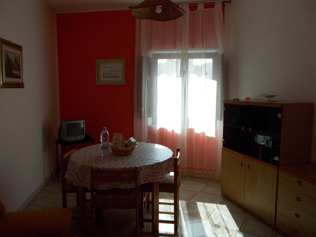 Zia Silvana Apartment Trapani Bagian luar foto