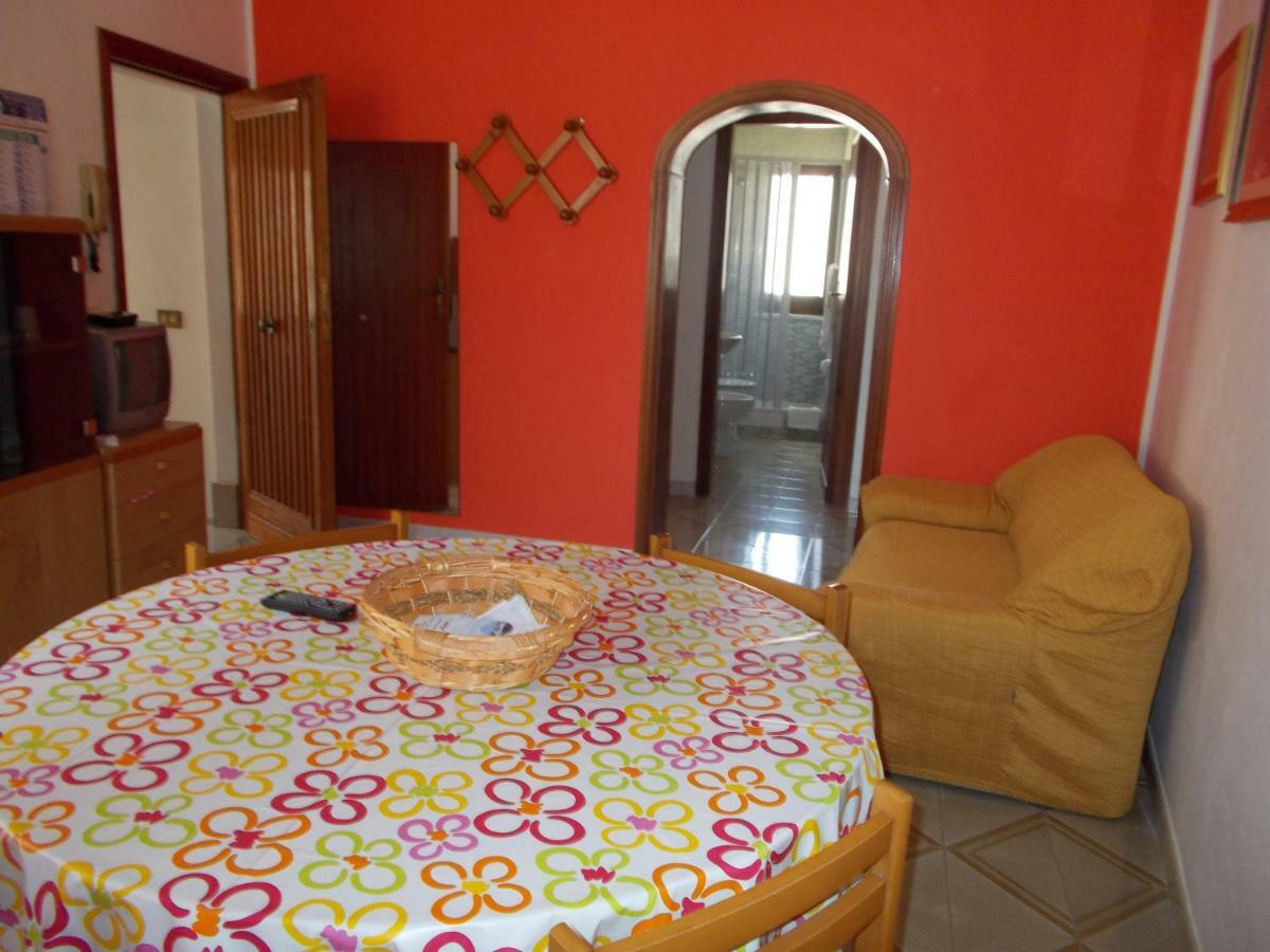 Zia Silvana Apartment Trapani Bagian luar foto