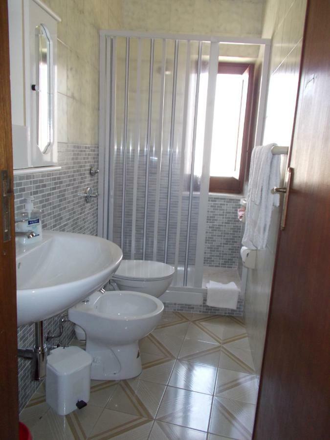 Zia Silvana Apartment Trapani Bagian luar foto