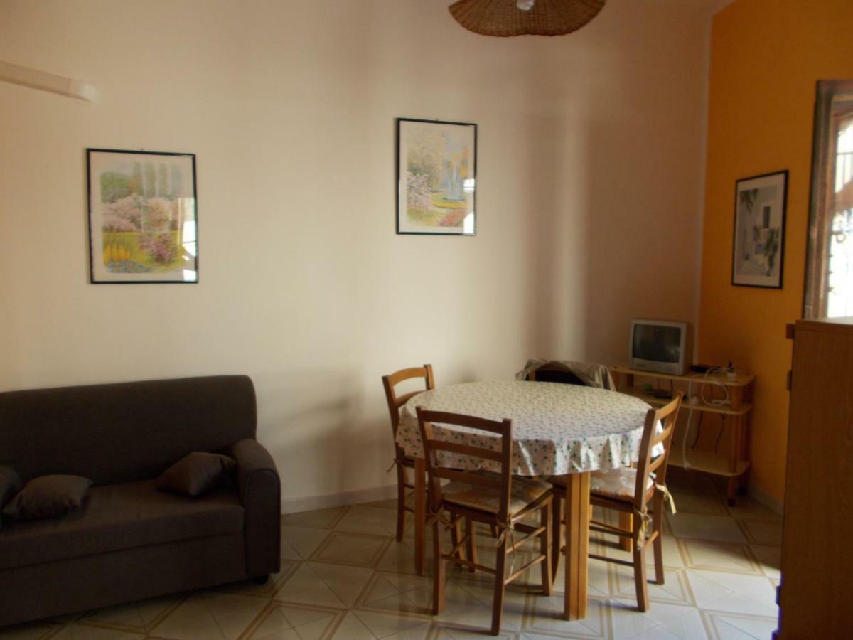 Zia Silvana Apartment Trapani Bagian luar foto